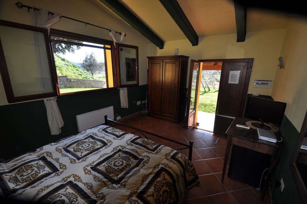 Villa Agriturismo Il Cerrosughero Scarlino Zimmer foto