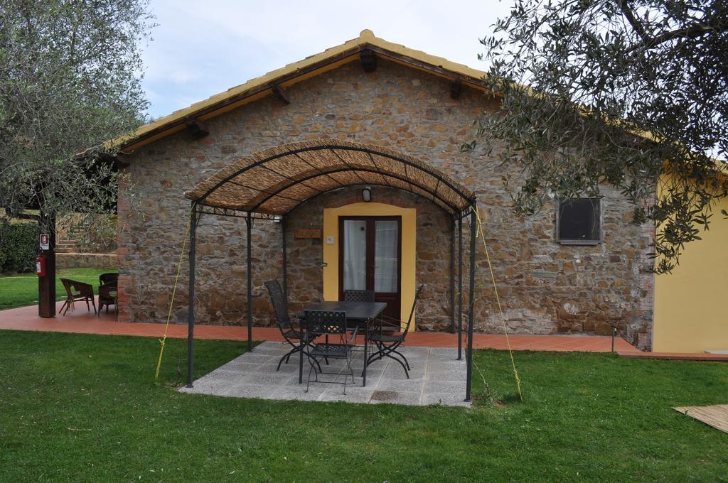 Villa Agriturismo Il Cerrosughero Scarlino Zimmer foto